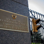 Посольство РФ в США запросило Госдеп о местонахождении финдиректора «НОВАТЭКа»