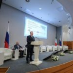 На Урале перед Евразийским экономическим форумом обсудили металлургию и кризис