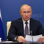 Путин подписал закон о повышении НДФЛ на доходы россиян выше 5 млн рублей