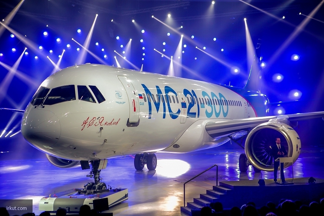 Красноперов: российский МС-21-300 сможет заменить проблемный Boeing 