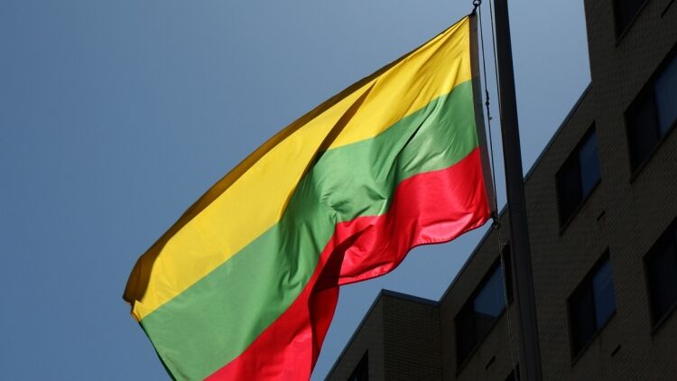 Санаторий управделами Лукашенко стал политическим яблоком раздора в Литве 